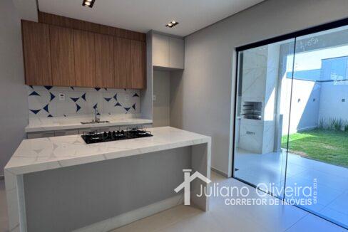 fb59f586-33c1-4d5b-8100-ce7f7c861035