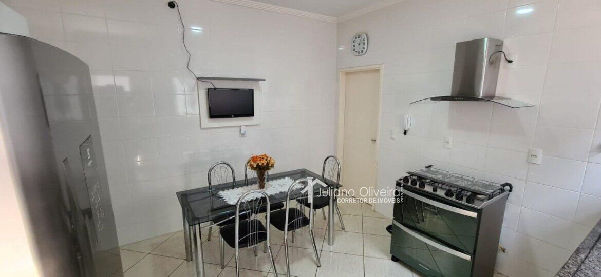 093a9360-89e7-4d0f-8b16-33cebda3bd11