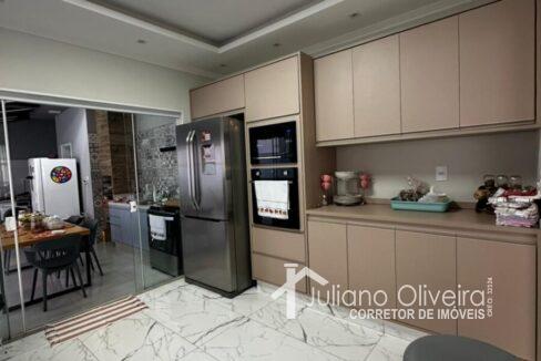 6c35cf15-cd06-4dfa-b5d8-d58be5a12b3d