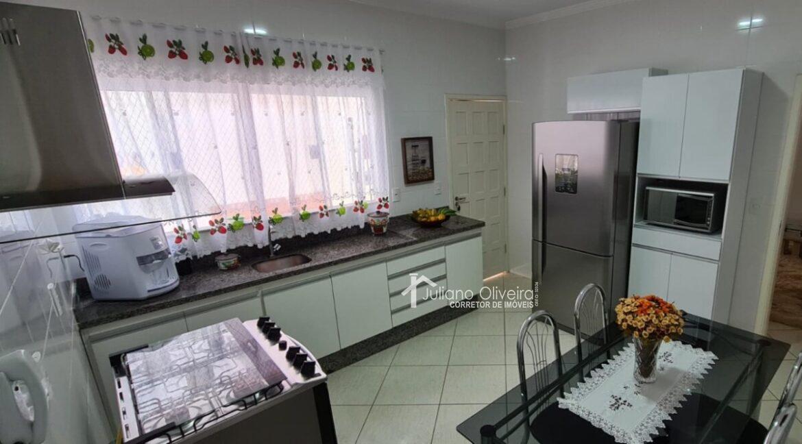 7cba5768-3d42-4b2c-aa43-1d2808411fbe