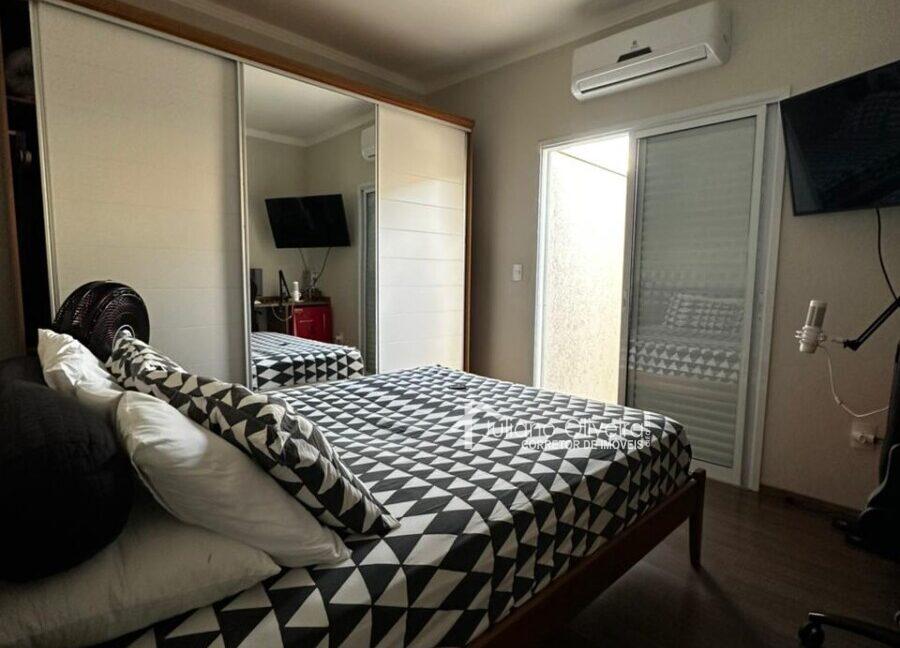 a35fd0ef-d0f7-4b48-9158-5ed0cb2ca174