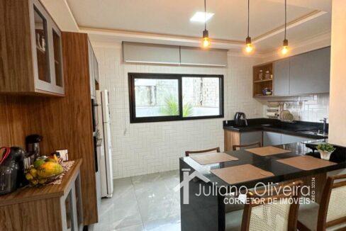 627e5093-05aa-493d-a0f0-5d5767946082