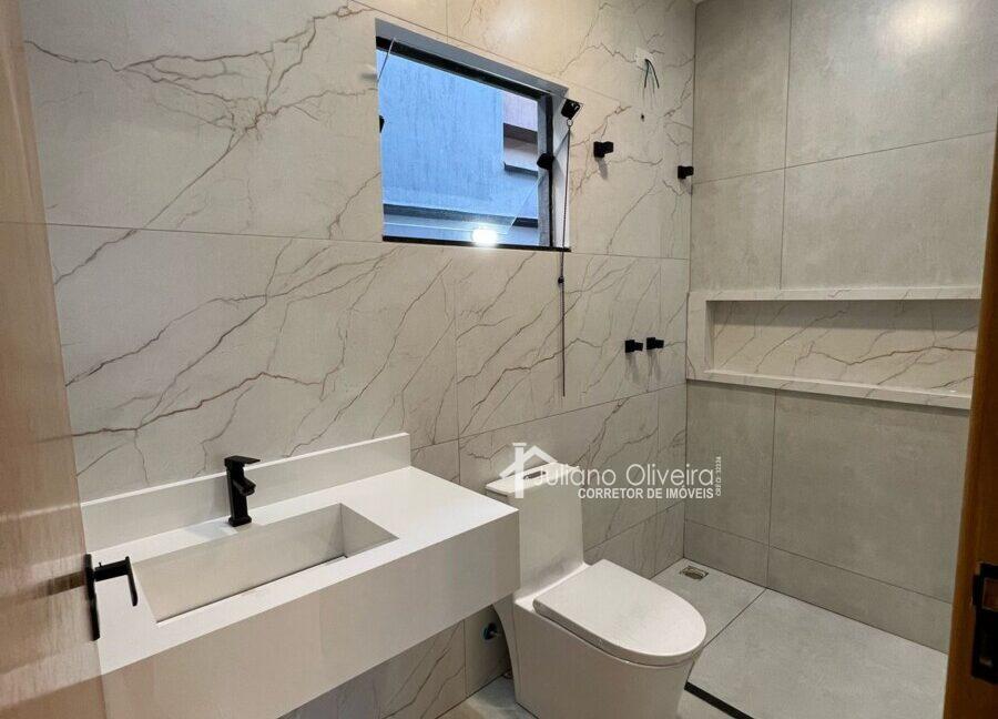 70350f3d-e43f-404f-8573-bd6fad4f4991