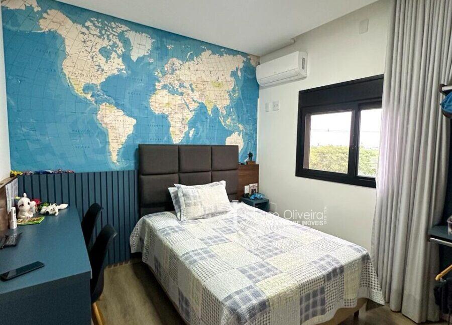 92103451-4bcf-4f65-9241-d4600d3abf16