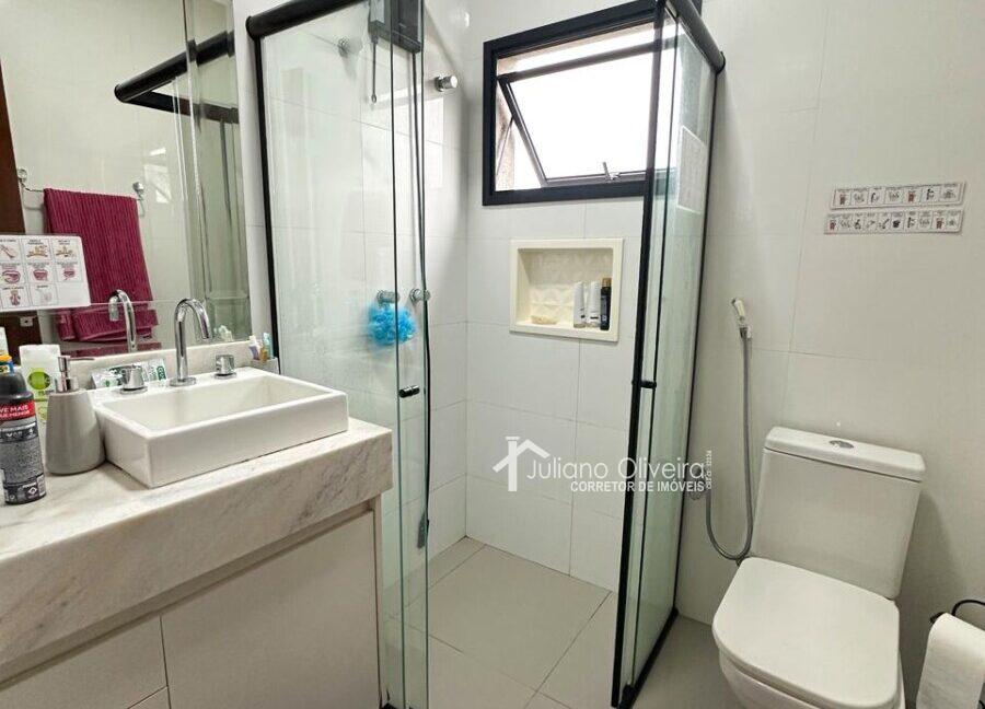 a040527d-4f92-483f-ab9c-660455c22150