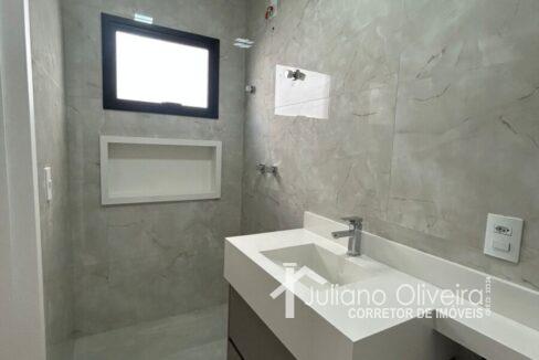 b8c136c3-dbe1-4bd0-bb03-a9157e8c21cf