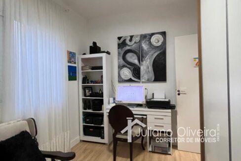 c20cdb06-04d3-47e4-ad04-1e13ced9e360