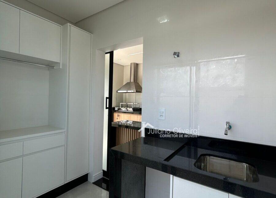 c7c26968-e917-4126-8482-3ea962f29940