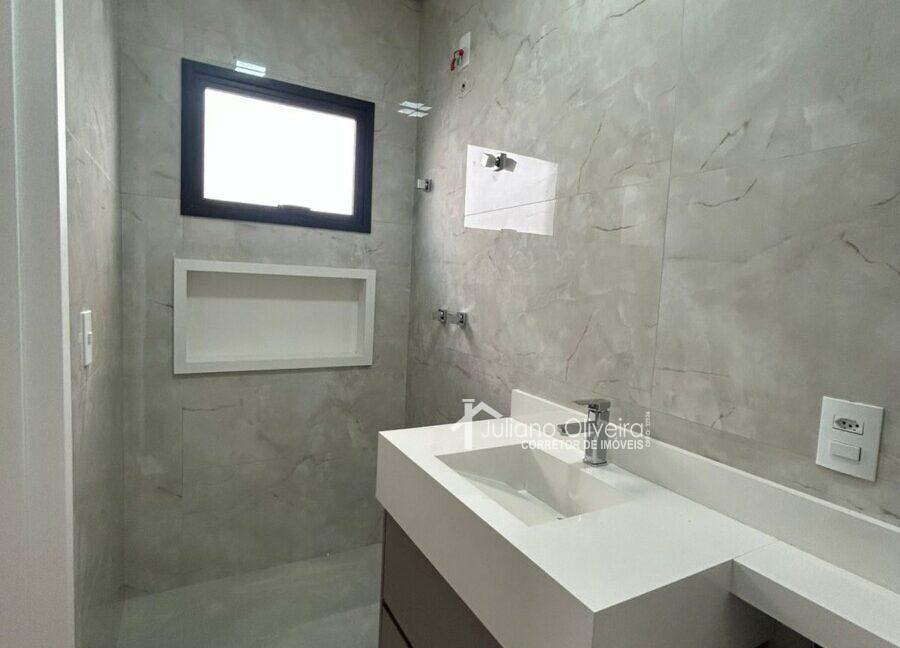 e4d2e503-4713-43db-866d-421cd592c3db