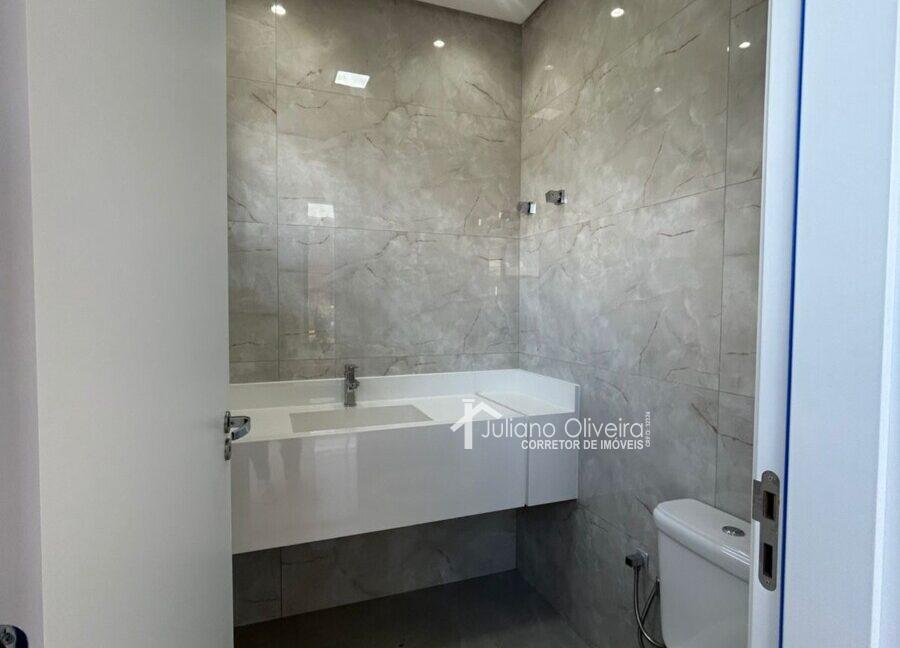 e5c8e9f0-c26a-4870-86b1-2349b42c27ff