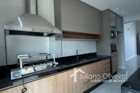 eda4be74-30bb-4cef-9501-5d4fdf5a6aae