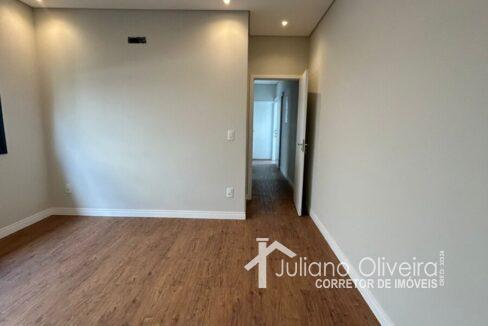 f8c70331-76a5-4ad6-b7b7-4bc70b3e0820