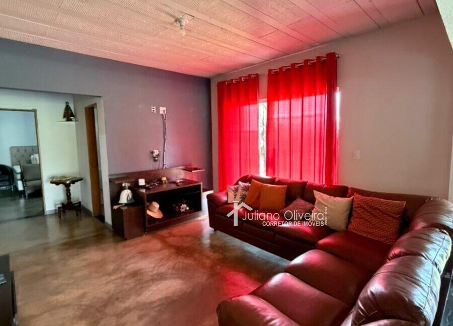 0fc107f4-956d-4011-bd8b-d2d0e3c40a69