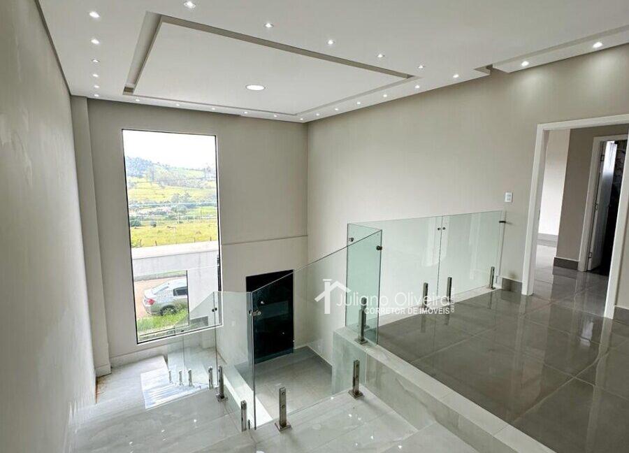 2ae0dd7b-8870-4789-b2da-e074d3338345