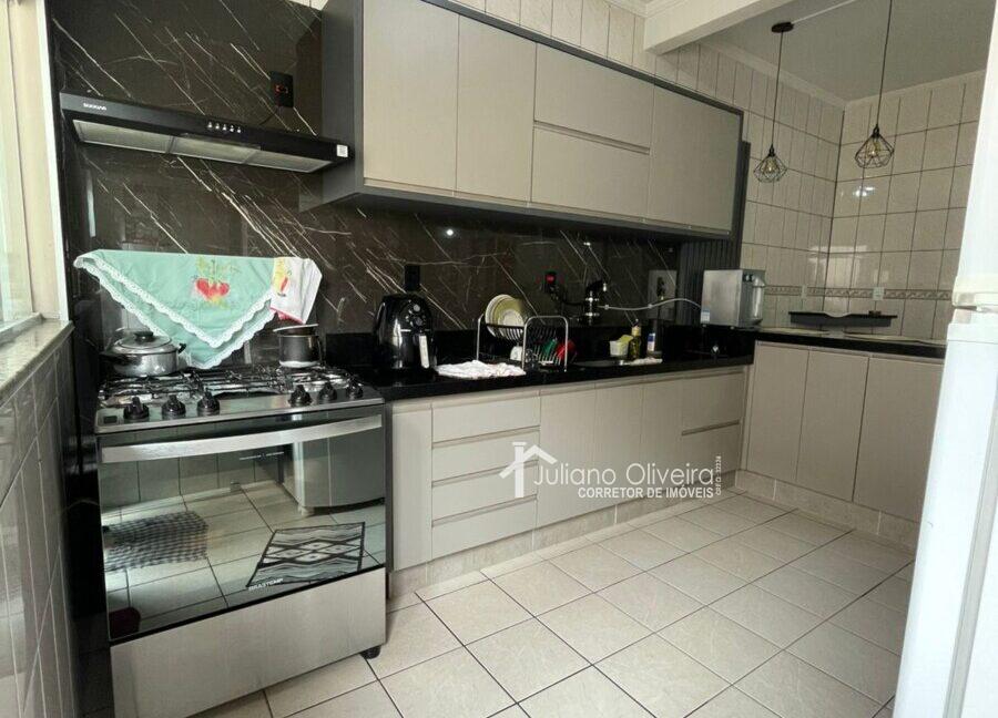 2d3509c6-a6e4-42cc-9409-9be02e195df7