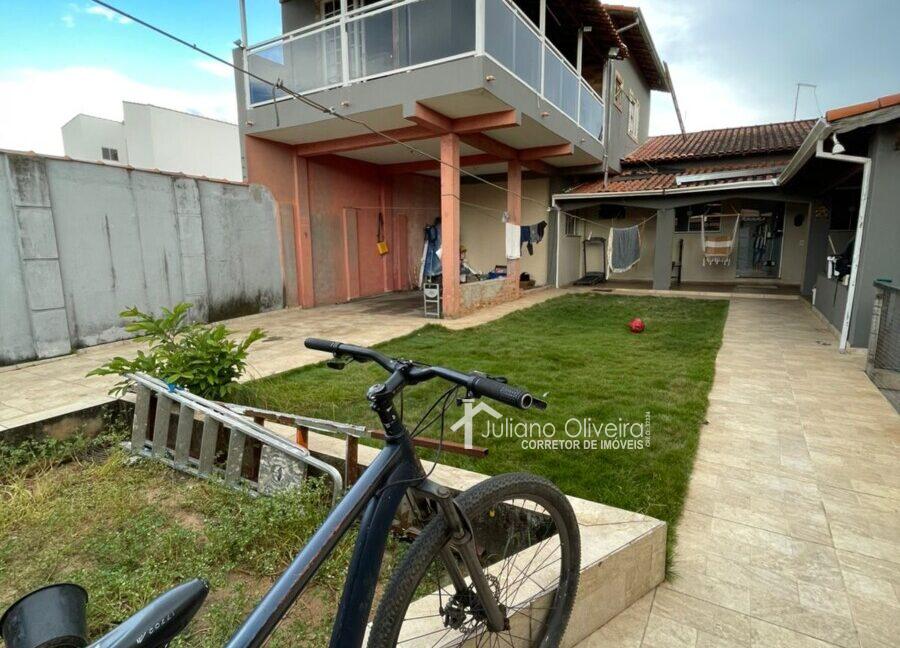 2d516dbd-5fd8-43ce-8817-211ec2d07801