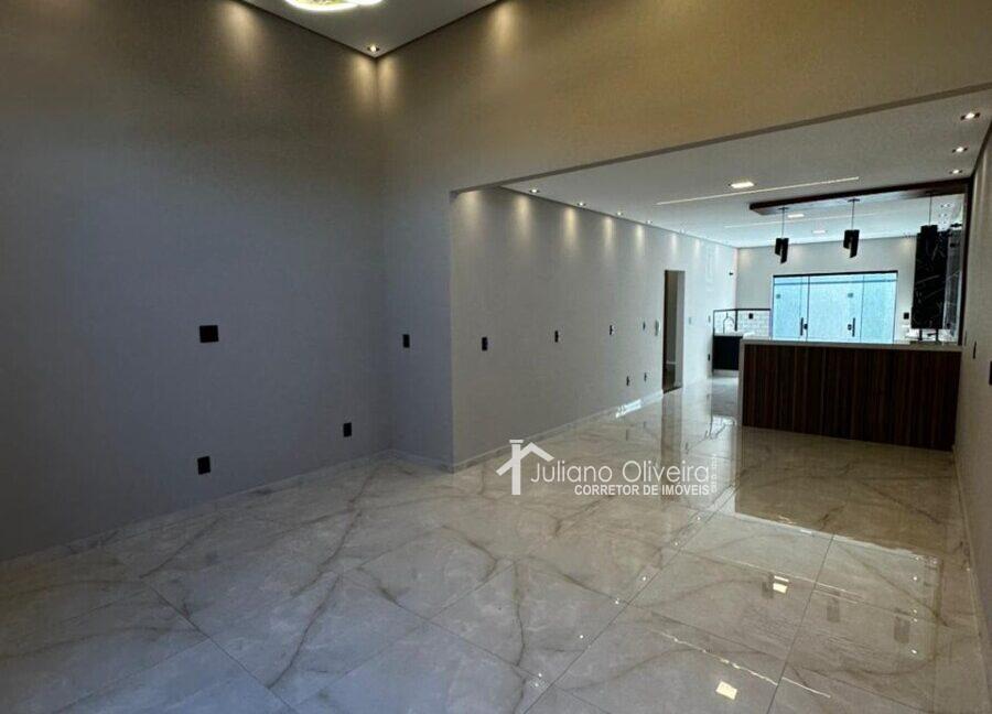 5f610256-bb70-477b-86a4-e0e4a4b85553