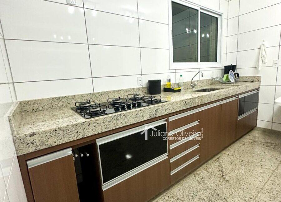 6c303176-b27e-4e4c-bd2f-82c71ddbc0a8