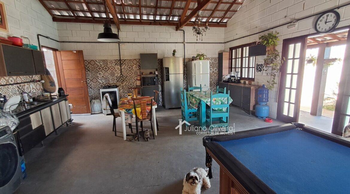 820da5ec-1bf1-4802-bc6c-a38659069f40