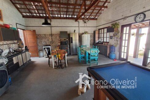 820da5ec-1bf1-4802-bc6c-a38659069f40