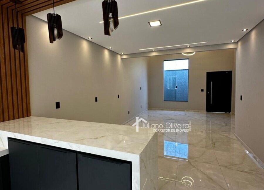 8a17cdee-7240-49ba-83ef-634508a120d9