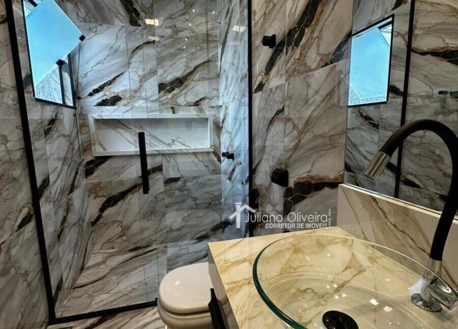 a0437b4b-7590-4c9c-8567-f481d996c42d