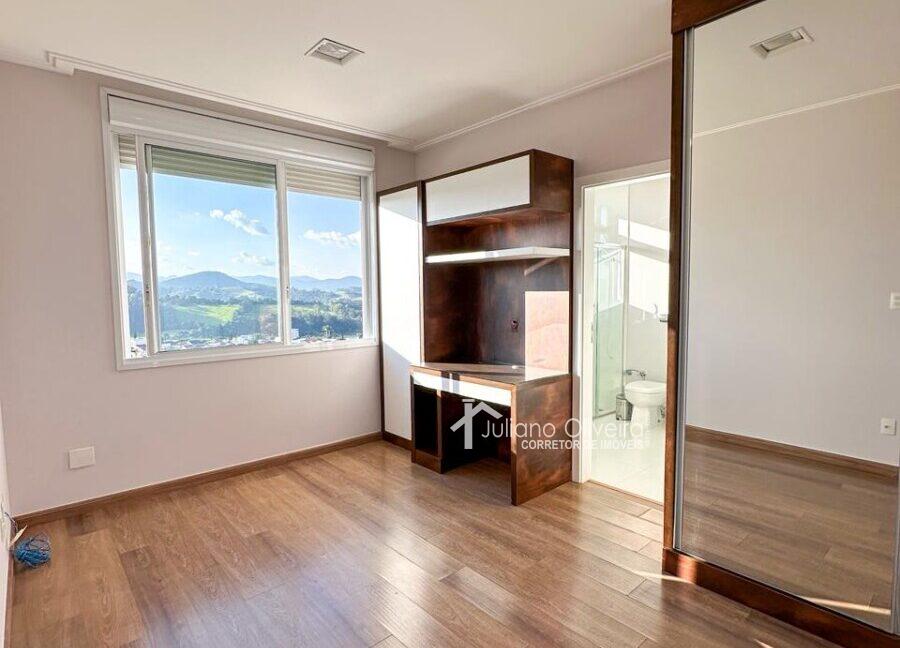 b464dcaf-d95e-4a8b-a048-5fac05967af3