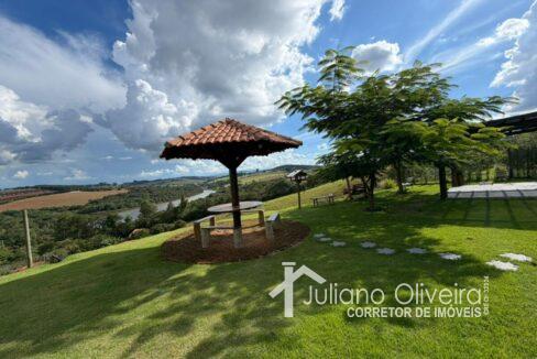 b7bcabaa-6f7f-4cff-b384-34e8f7538613