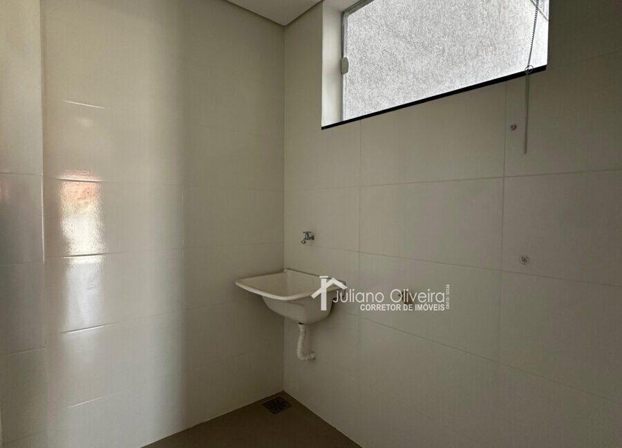 b8212853-a3c1-4407-b218-bcac7632c1c7