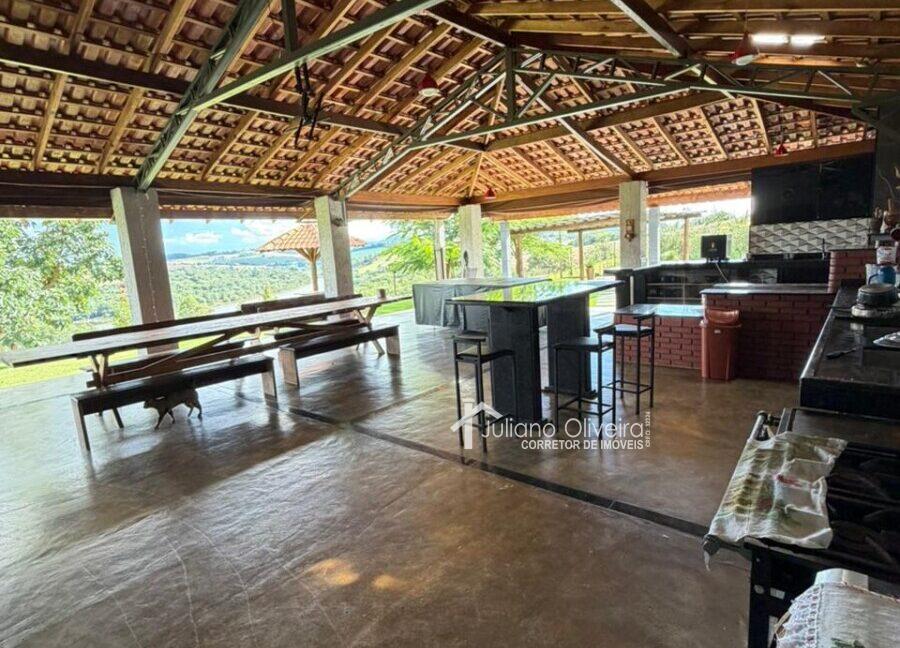 d1f687f4-9c8a-4271-90e8-5bf83099e5c4