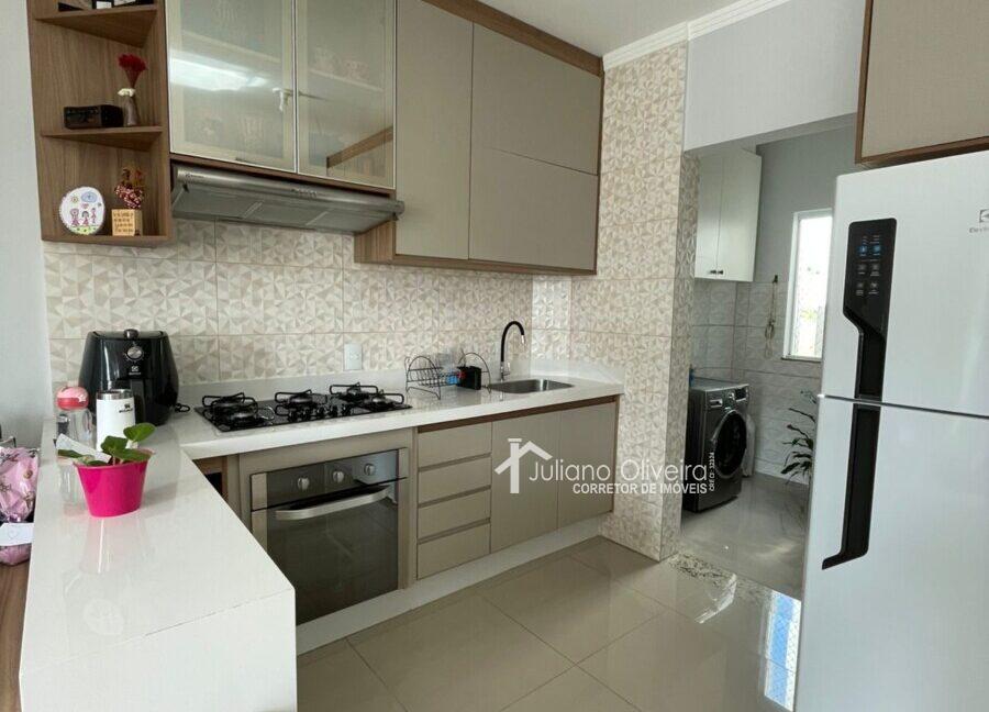 d6a2511a-69a9-427c-82d7-e06a86e01307