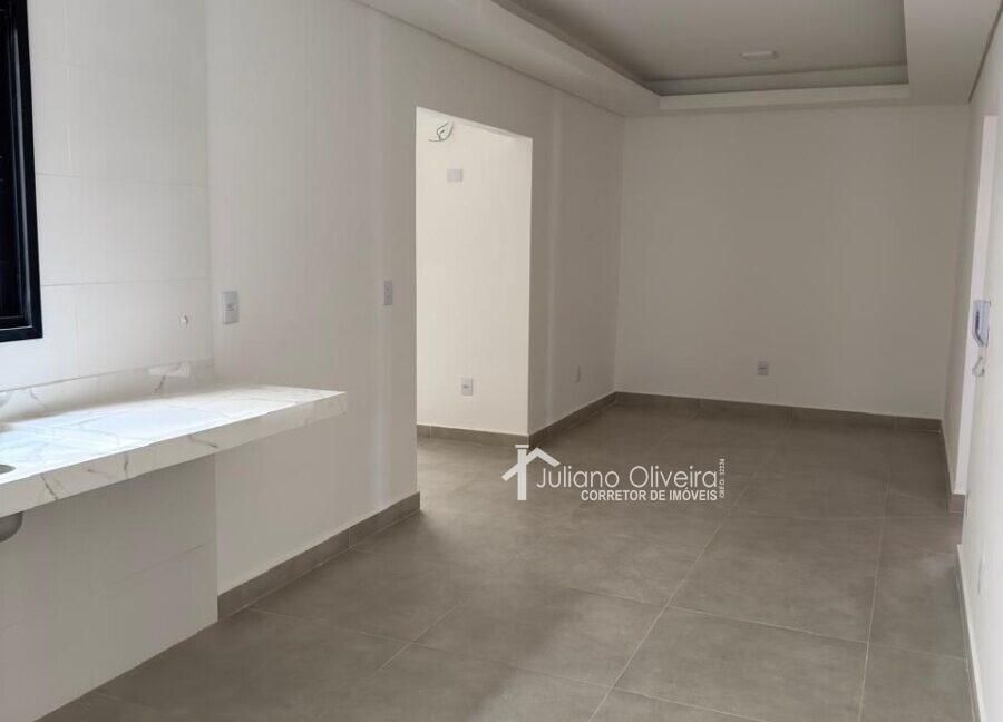 e4df30b8-6c19-4bd4-944d-c54984e84e7f