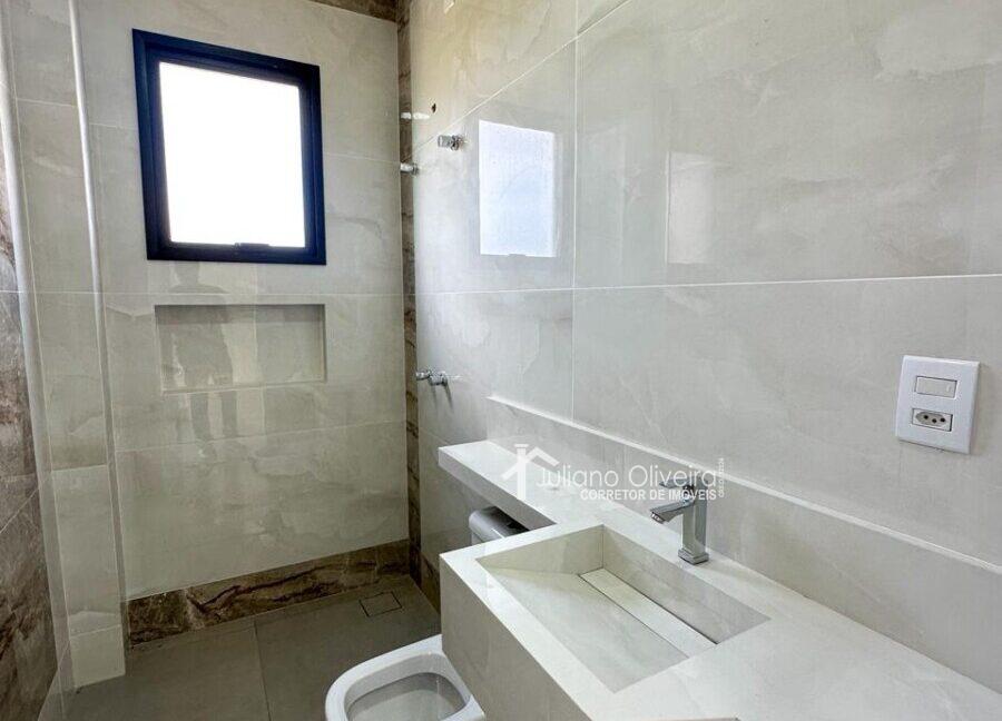 e8973489-1826-40e6-8279-6a6f7f8e1428