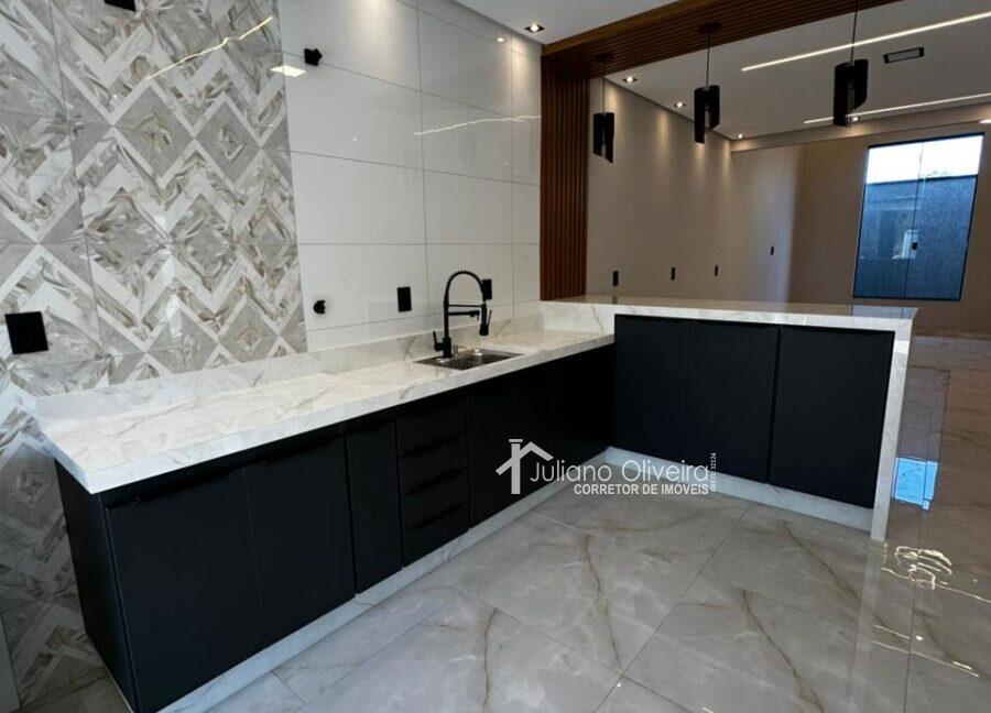 eb9b824b-16ba-415a-9c01-fdfc7b02e8f5