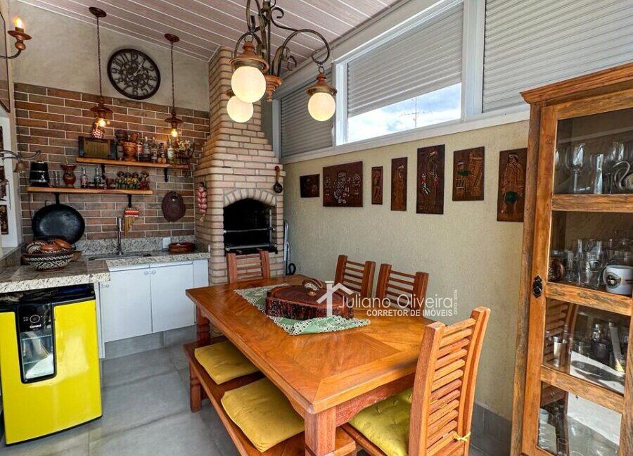 f247a4be-34b6-4e94-ace4-e9d27cd7ad60