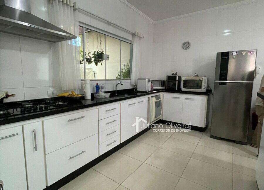 f35d40cf-5c35-4b7f-bf83-9a17016fd20d