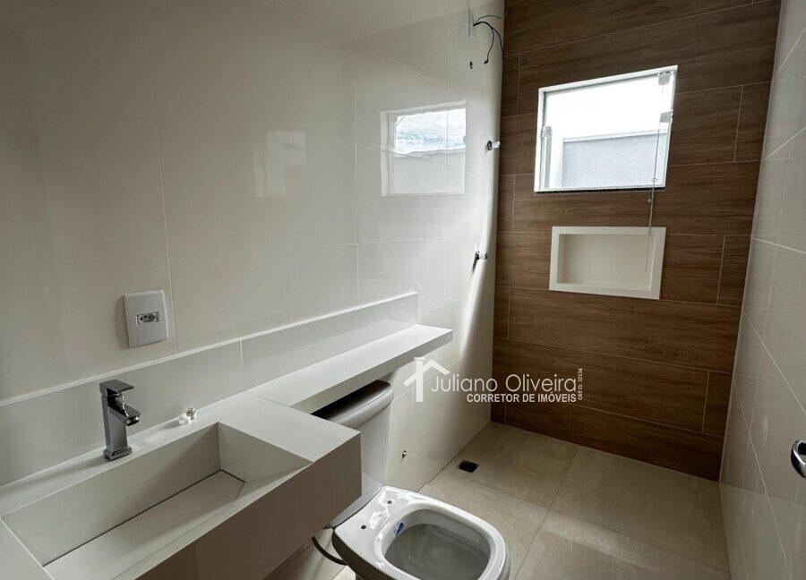 f8e68084-89ff-4c61-aecd-ebe173002796