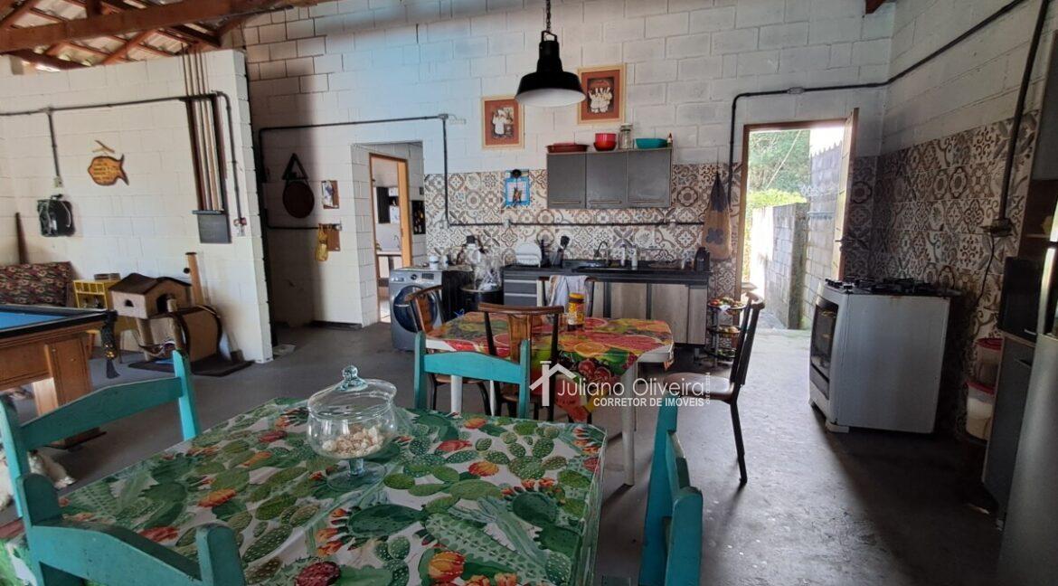 fe9c1d15-886d-4d8f-a865-32b6e3c91cad