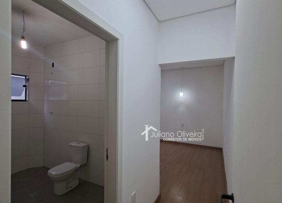 ee19d5e4-9cfa-40a1-a081-5af082247f7d