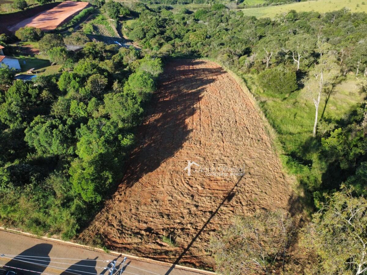 Terreno Nas Margens da Fernão Dias
